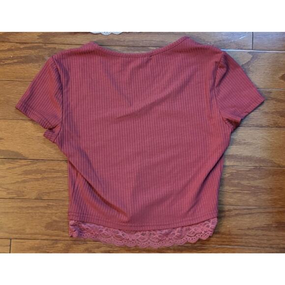 Shein Crop Top Juniors VNeck w/Floral Elastic Hem Size XS (Set of 2) Creme& Rose - Picture 11 of 14